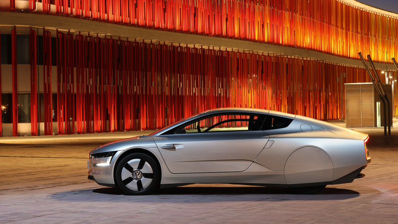 Illustration for article titled This Is Volkswagen's Crazy Awesome 261 MPG Car